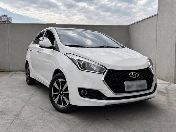 HYUNDAI HB20S 1.6 PREMIUM 16V FLEX 4P AUTOMÁTICO